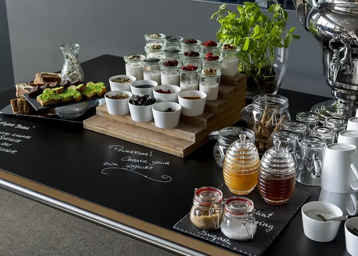 Отель Marriott 4*